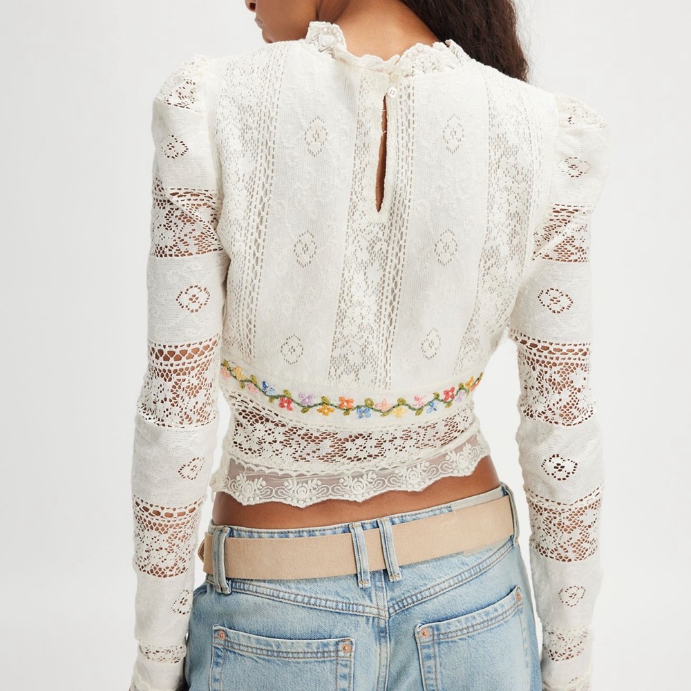 NWOT Free People Garden Grace Embroidered Top- Ivory Combo - Picture 2 of 8